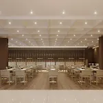 Ring Downtown 호텔 4*