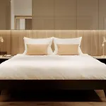 Ring Downtown 4*