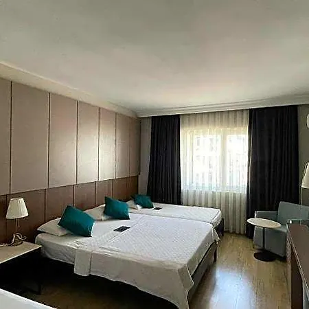 Ring Downtown 4* Анталья