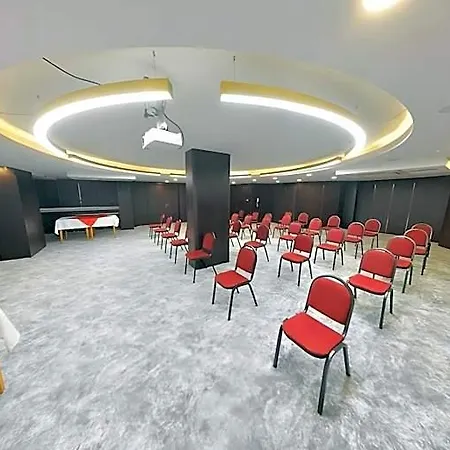 Ring Downtown Отель Анталья