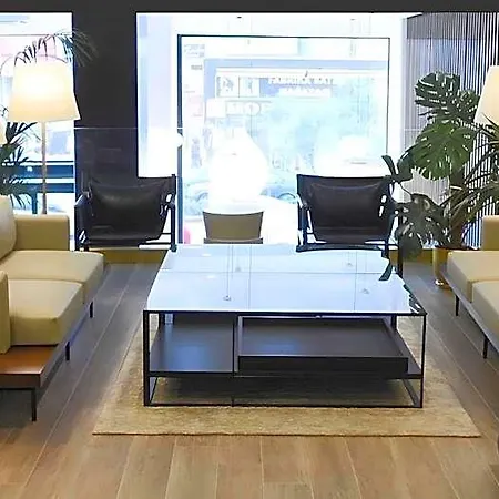 Отель Ring Downtown 4*