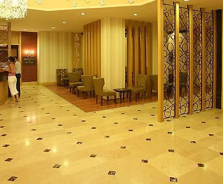 Отель Ring Downtown 4*
