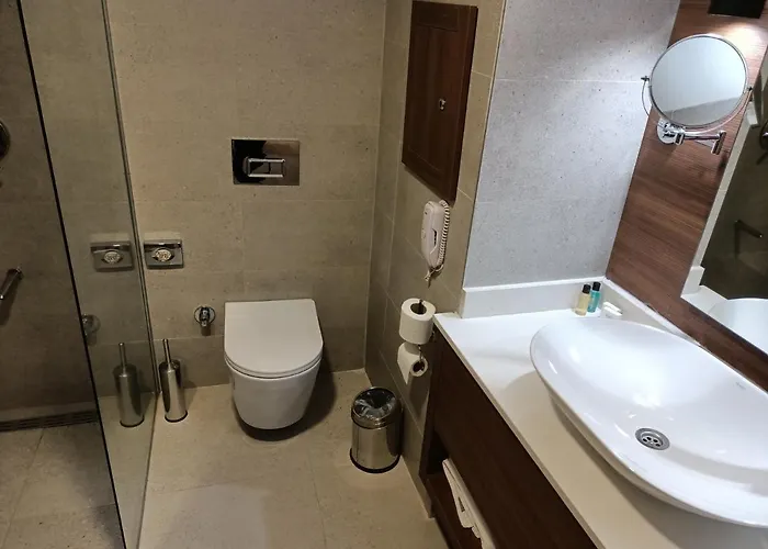 Szálloda Ring Downtown 4*