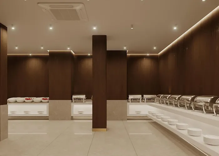 Ring Downtown Hotel 4*